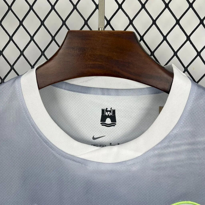 MAILLOT WOLFSBURG EXTERIEUR 2025-2026