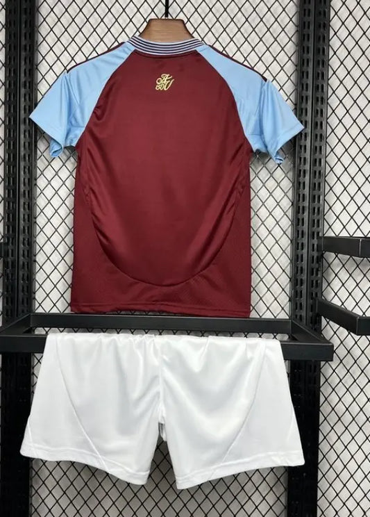ENSEMBLE ASTON VILLA DOMICILE 2024/2025