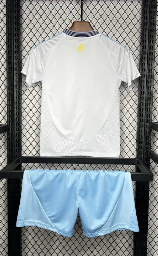 ENSEMBLE ASTON VILLA EXTERIEUR 2024/2025