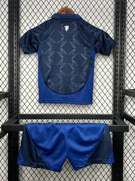 ENSEMBLE MANCHESTER UNITED EXTERIEUR 2024/2025