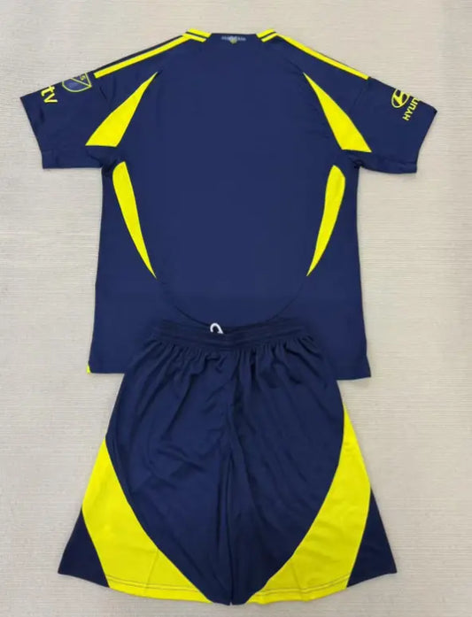 ENSEMBLE NASHVILLE EXTERIEUR 2025/2026