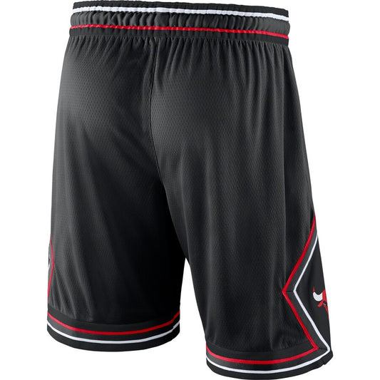 SHORT CHICAGO BULLS