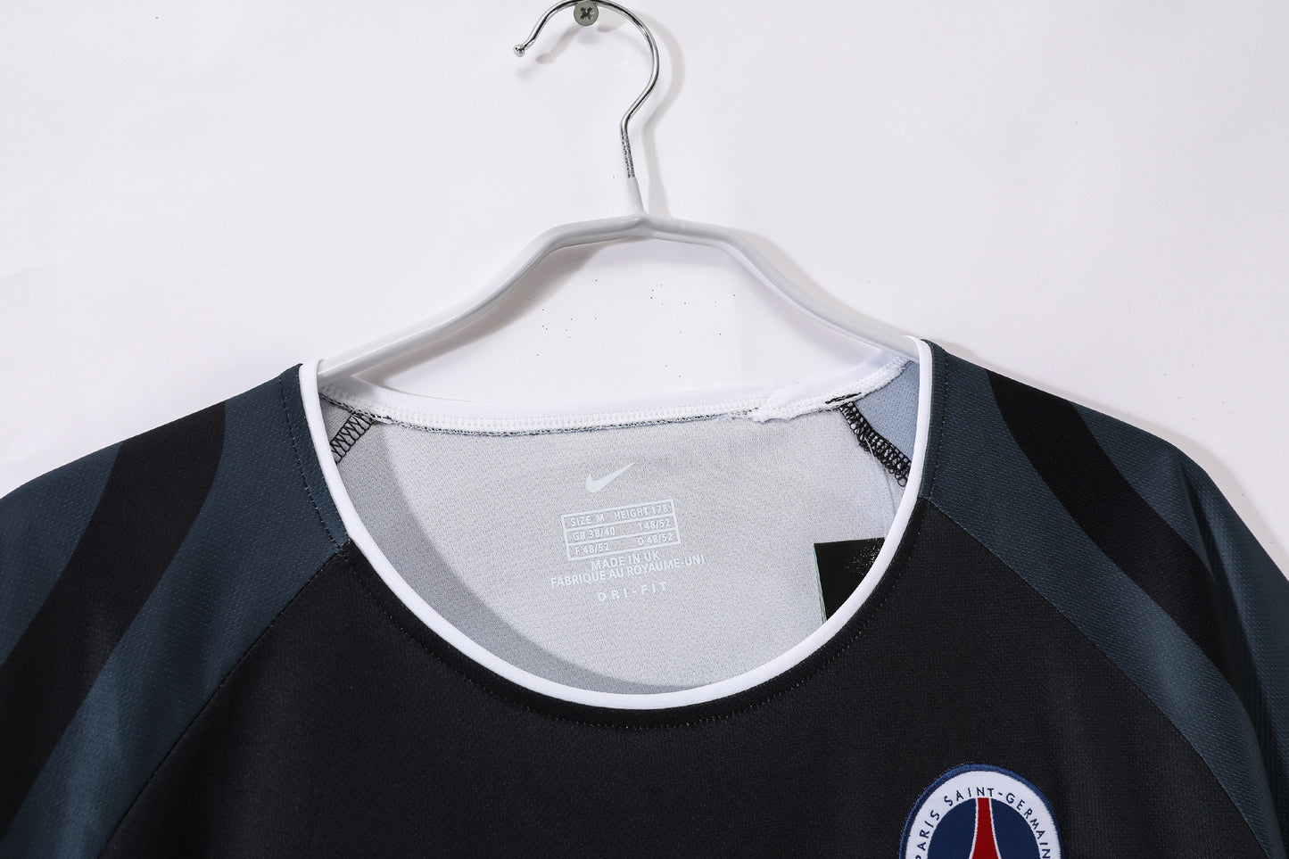 MAILLOT RETRO PARIS SG THIRD 2001/2002