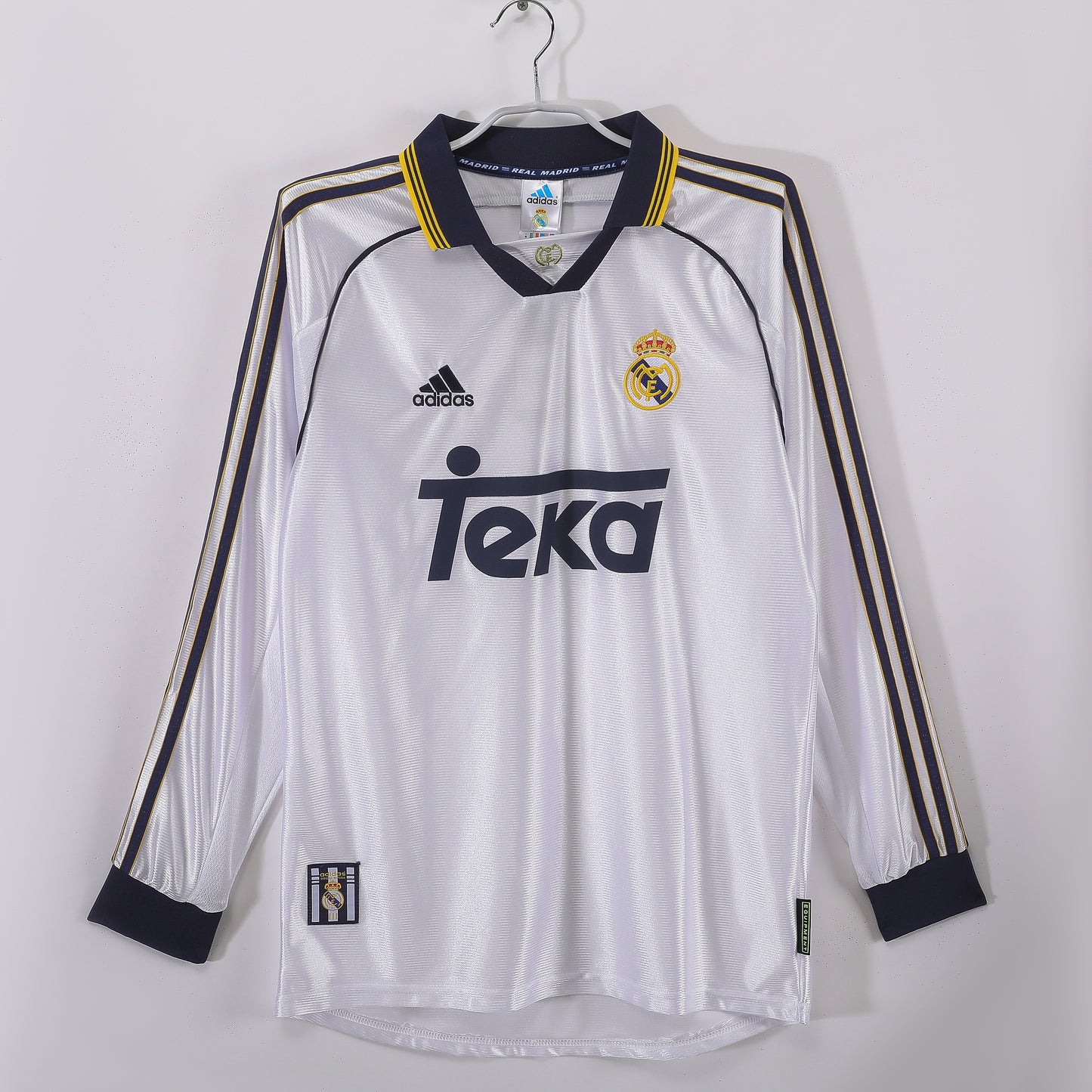 MAILLOT RETRO REAL MADRID DOMICIL 1998/1999