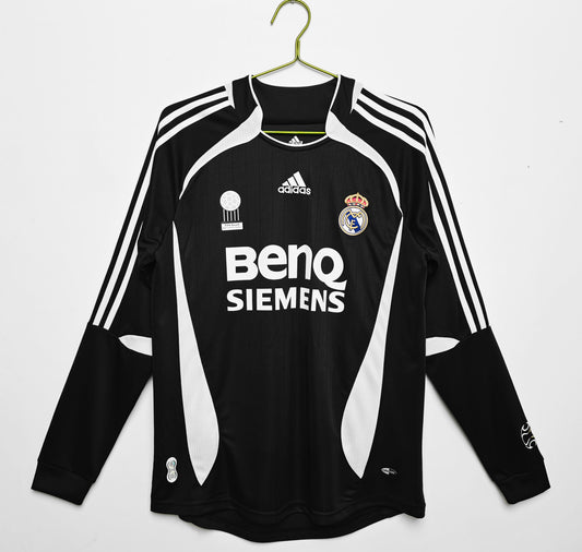 MAILLOT RETRO REAL MADRID EXTERIEUR 2006/2007