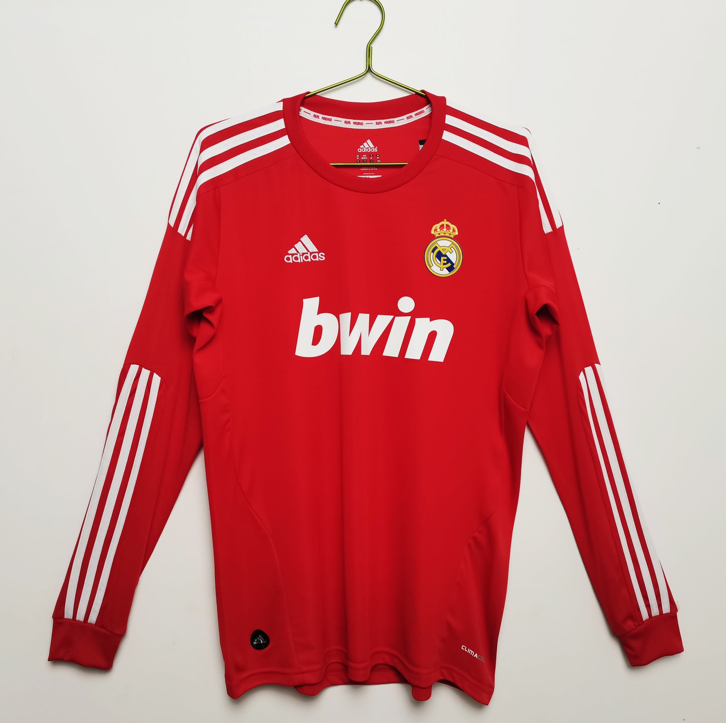 MAILLOT RETRO REAL MADRID THIRD 2011/2012