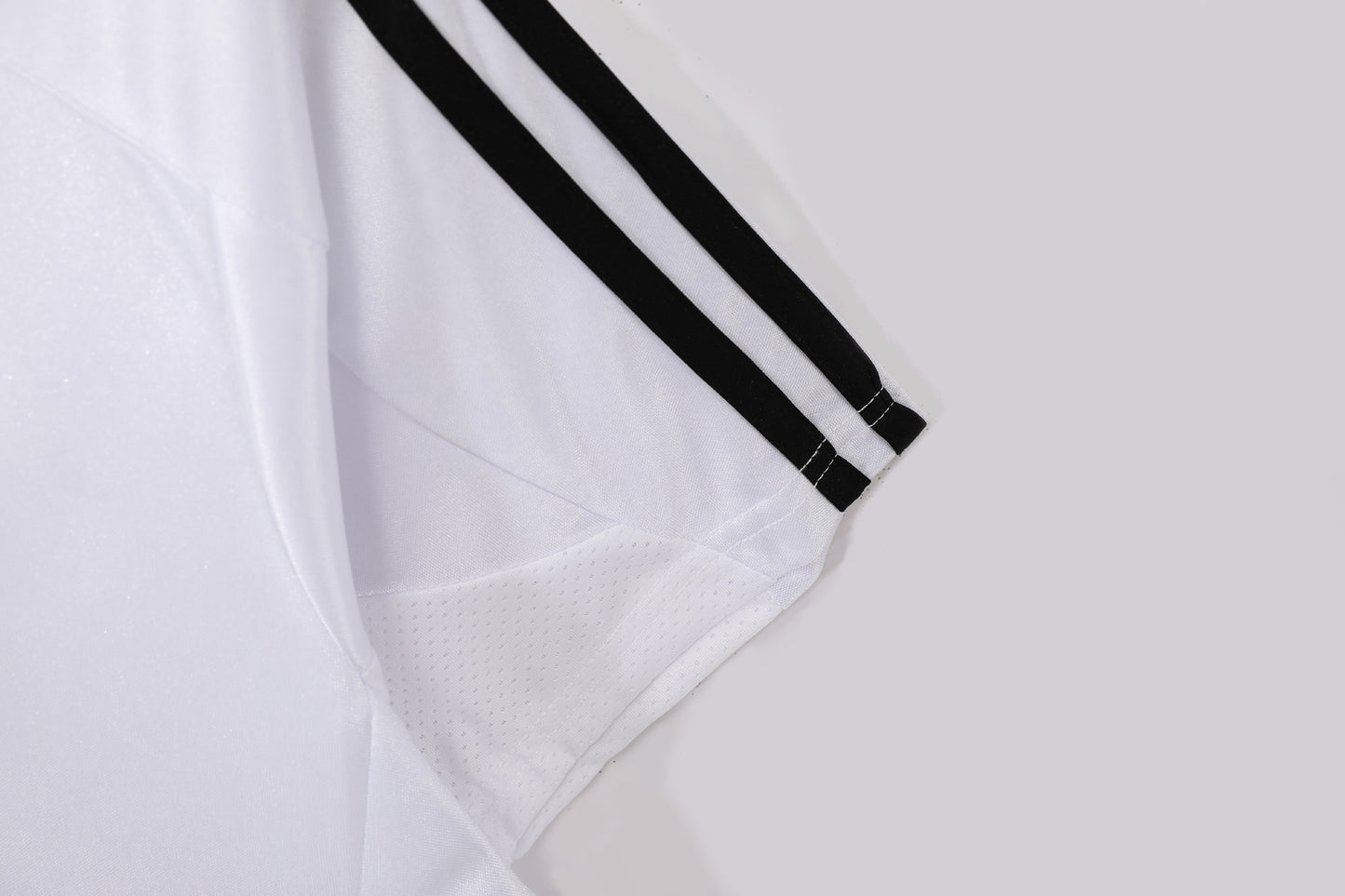 MAILLOT RETRO REAL MADRID DOMICILE 2004/2005