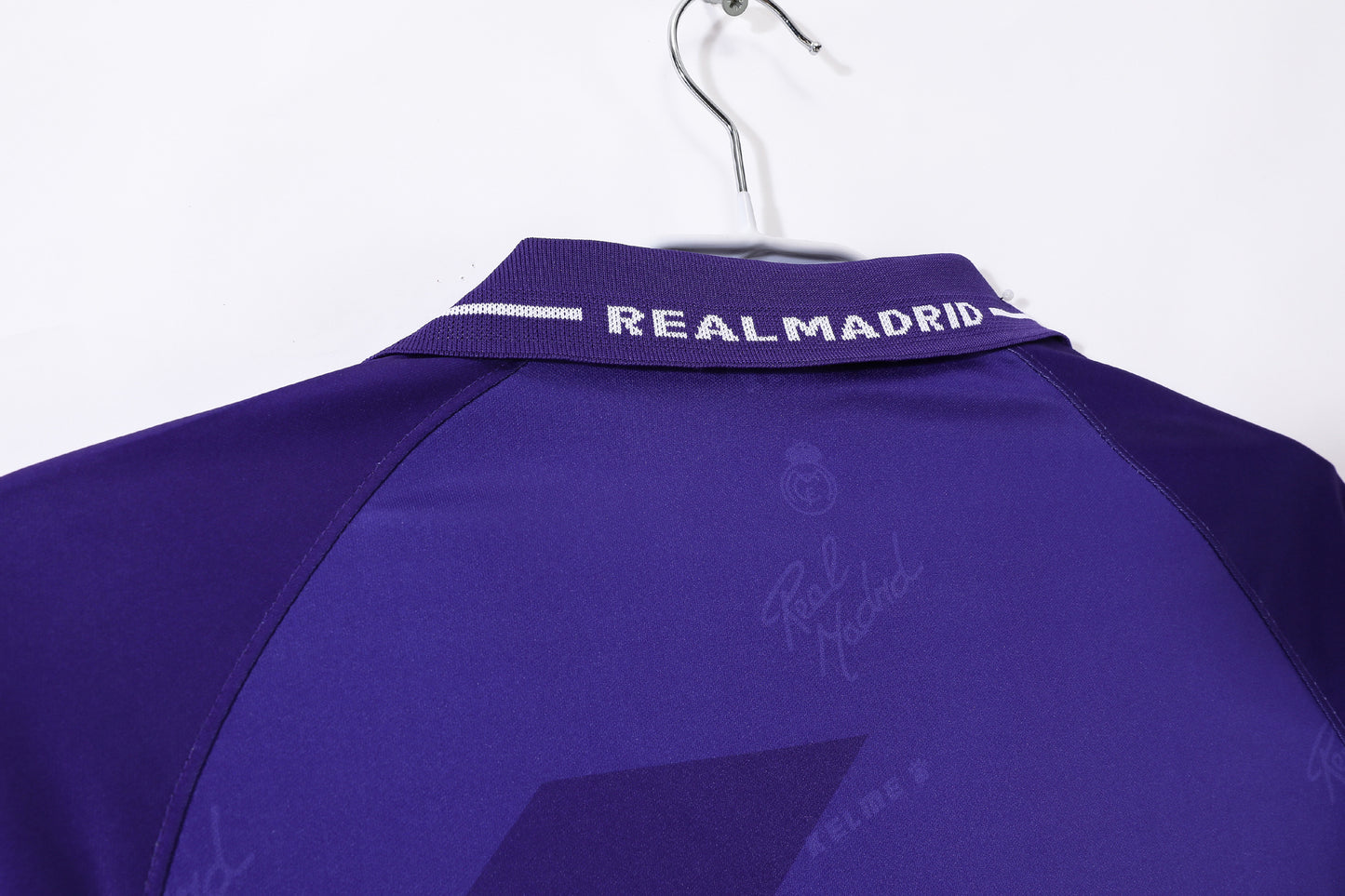 MAILLOT RETRO REAL MADRID EXTERIEUR 1994/1995