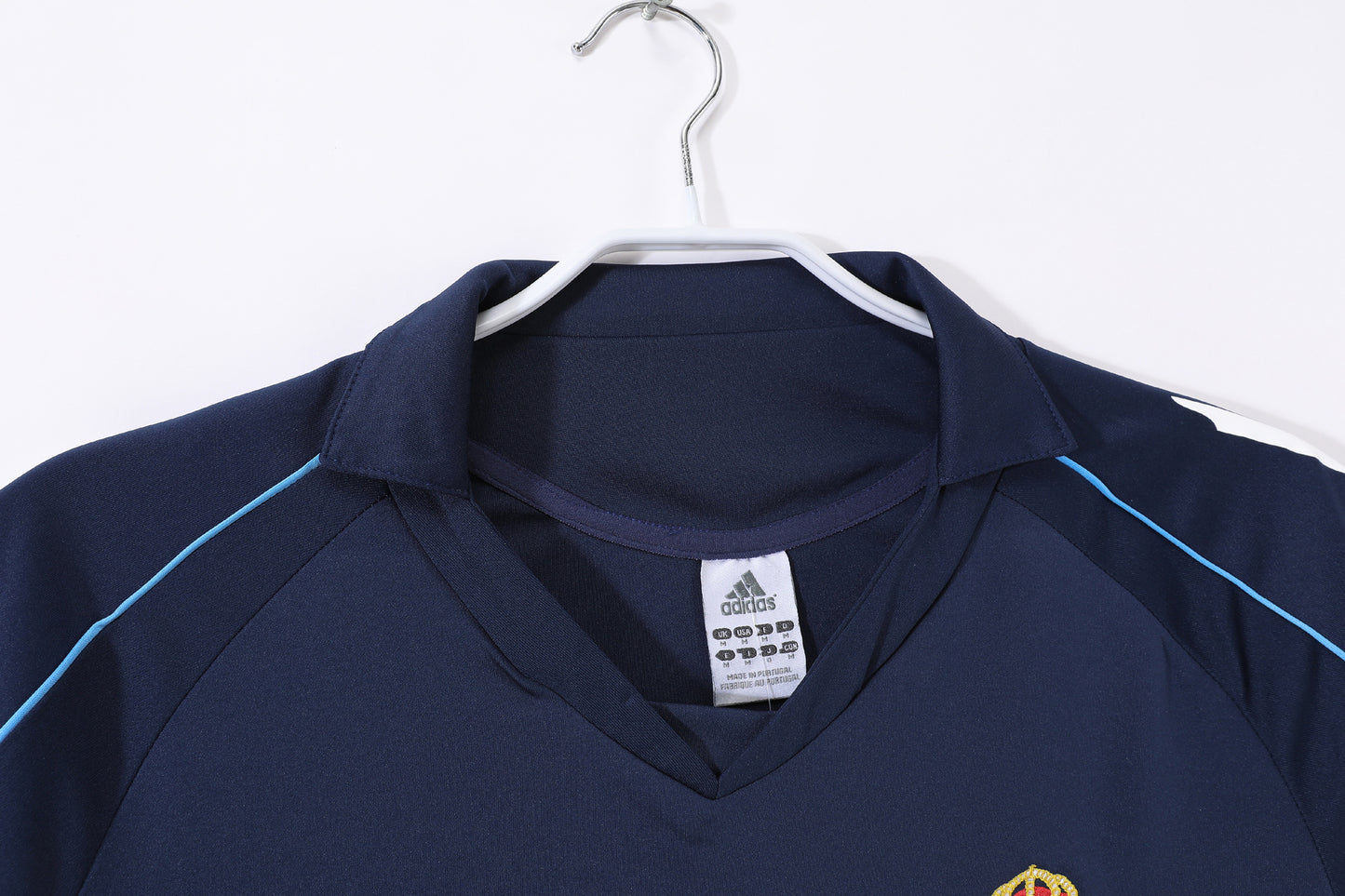 MAILLOT RETRO REAL MADRID EXTERIEUR 2005/2006