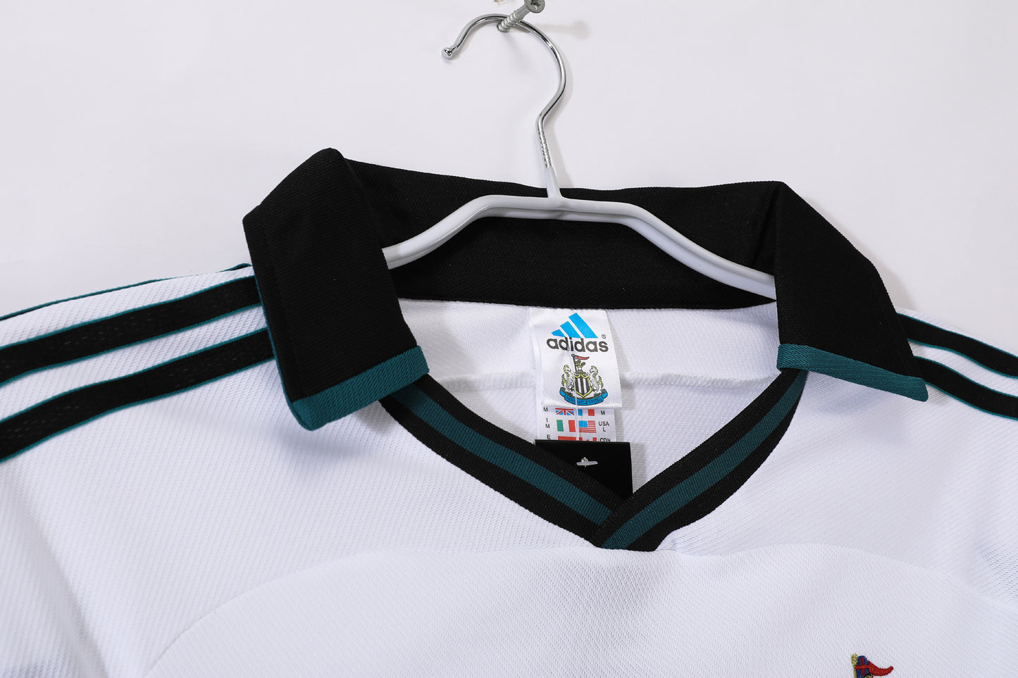 MAILLOT RETRO NEW CASTLE EXTERIEUR 1999/2000