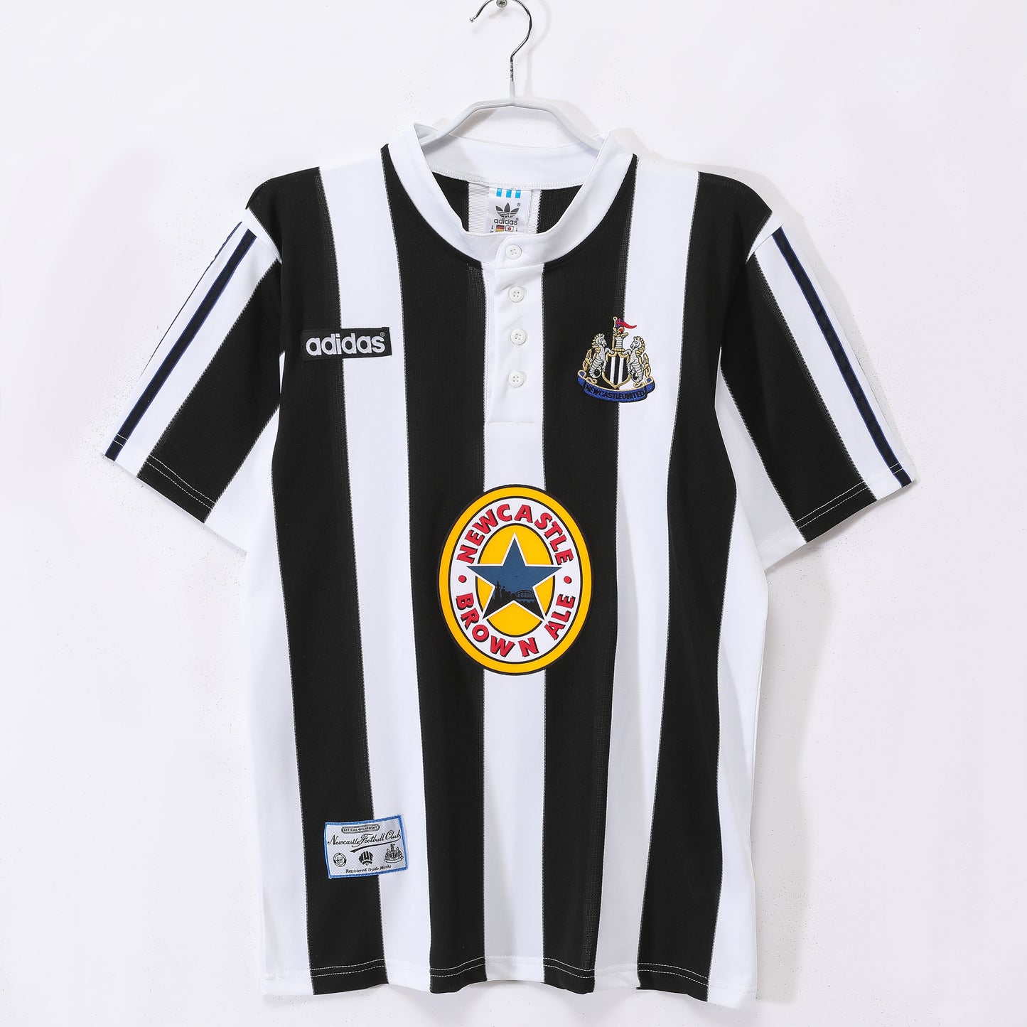 MAILLOT RETRO NEW CASTLE DOMICILE 1995/1997