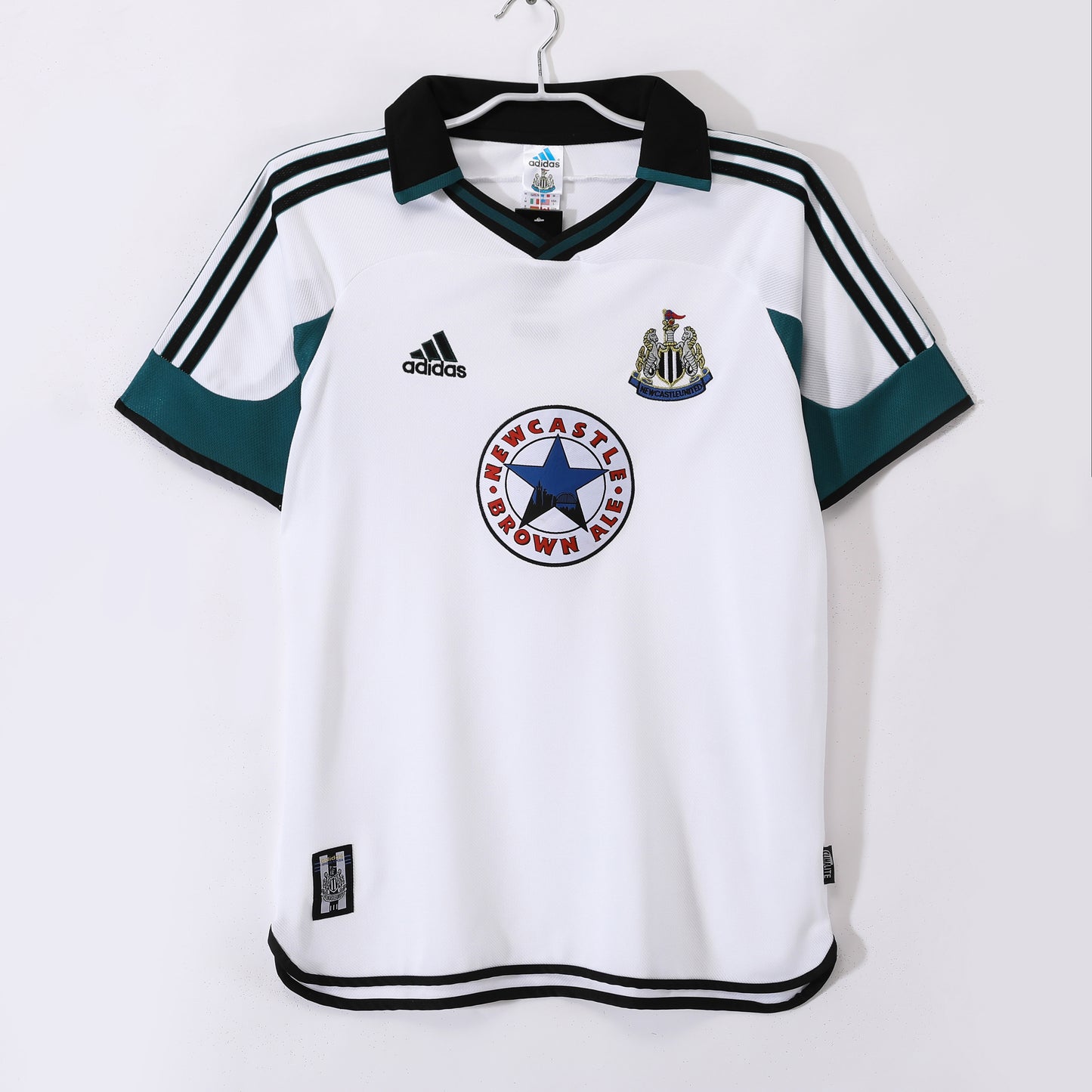 MAILLOT RETRO NEW CASTLE EXTERIEUR 1999/2000