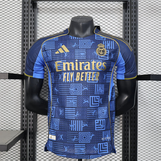 MAILLOT CONCEPT REAL MADRID