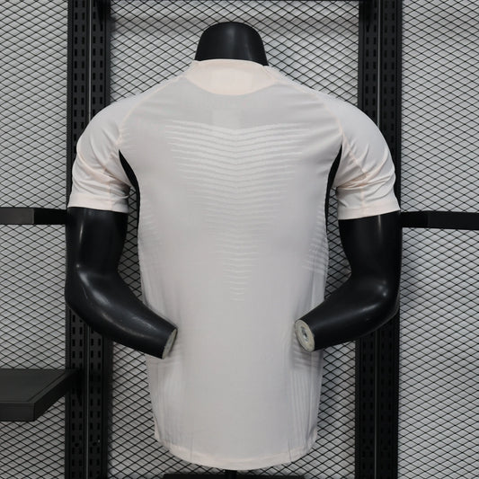 MAILLOT CONCEPT REAL MADRID