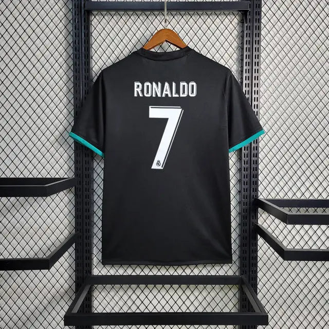 MAILLOT RETRO REAL MADRID EXTERIEUR 2017/2018 - KetShop Maillot