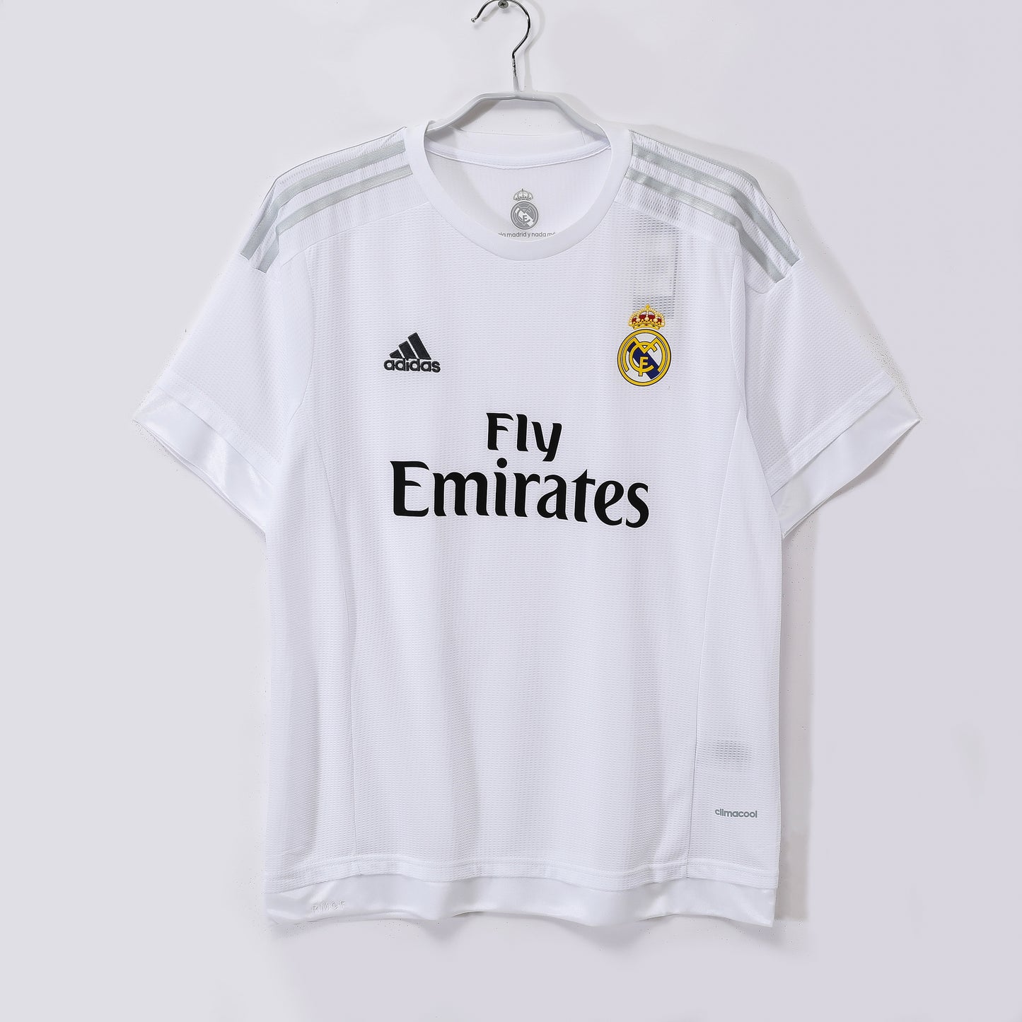 MAILLOT RETRO REAL MADRID DOMICILE 2015/2016