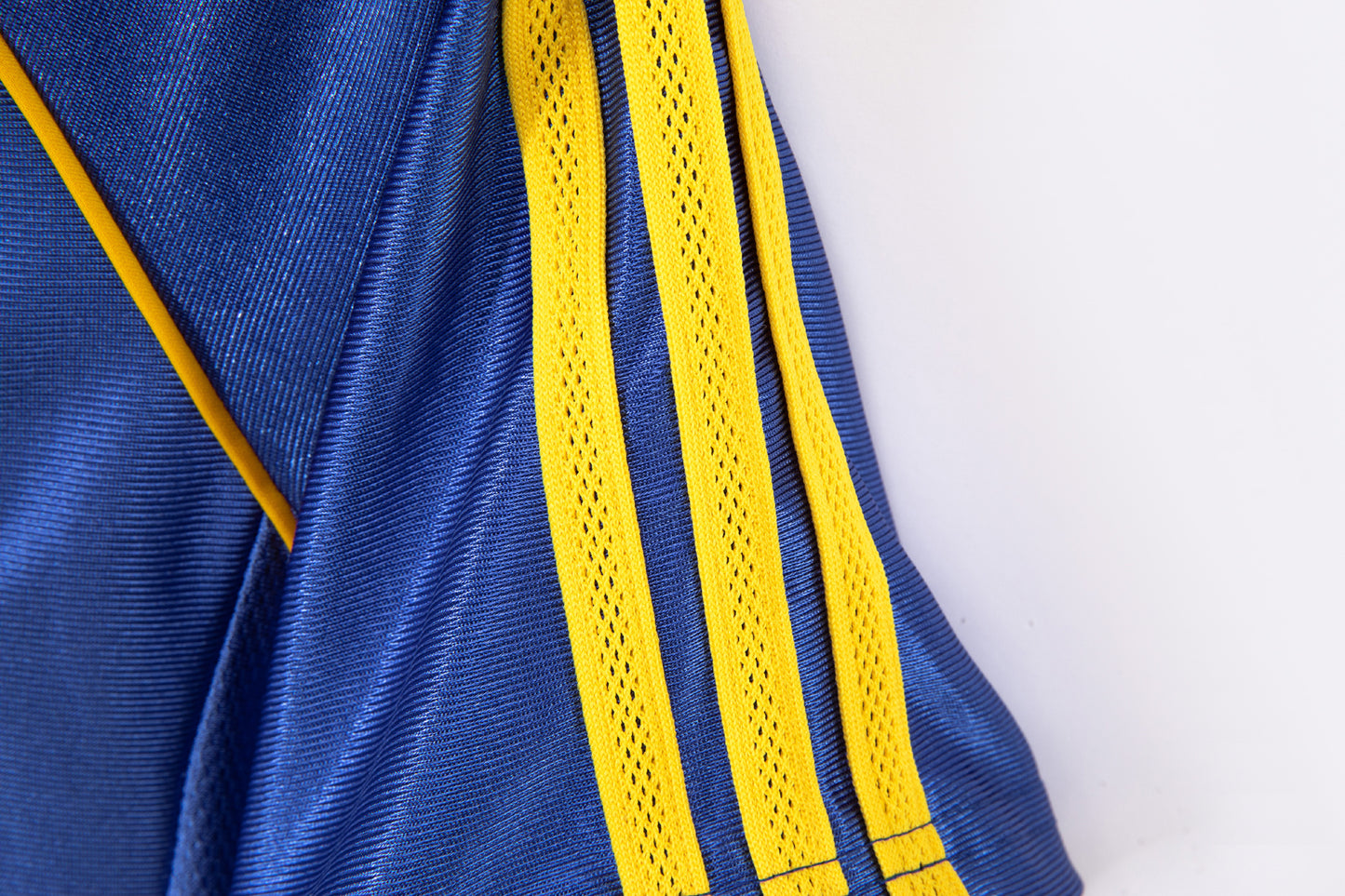 MAILLOT RETRO NEW CASTLE EXTERIEUR 1998/1999