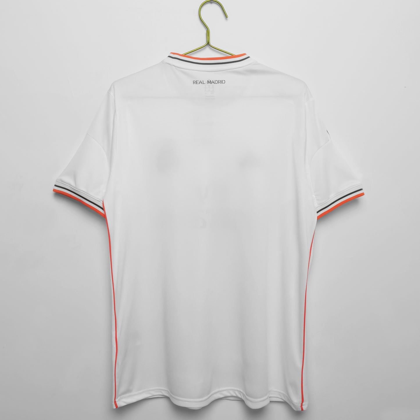 MAILLOT RETRO REAL MADRID DOMICILE 2013/2014