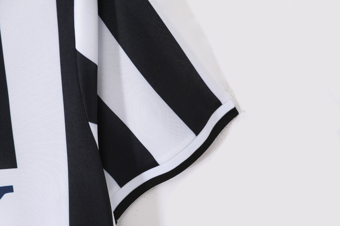 MAILLOT RETRO JUVENTUS DOMICILE 1995/1996