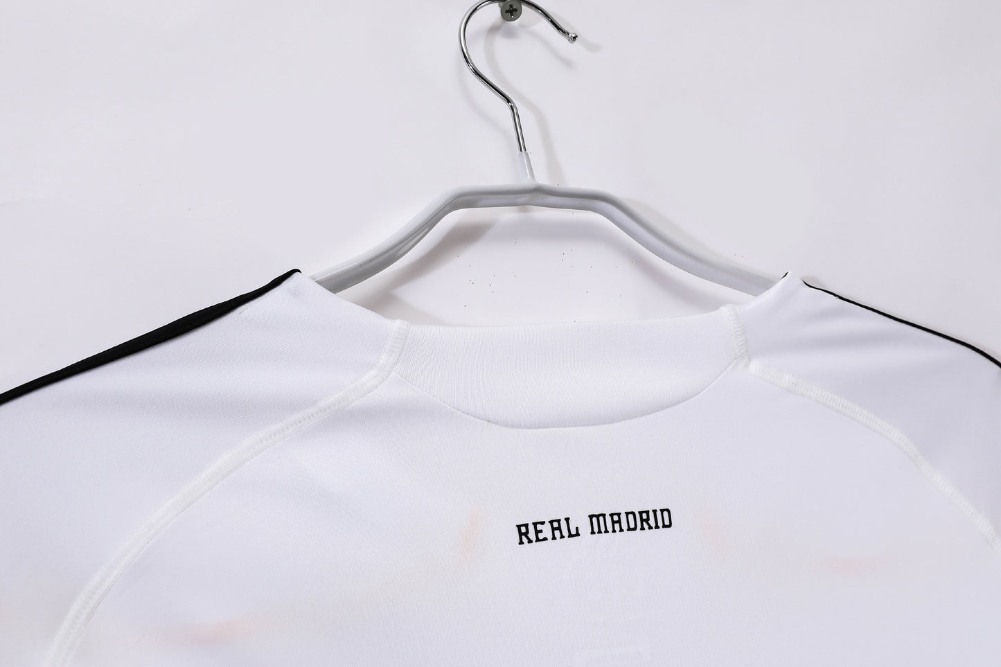 MAILLOT RETRO REAL MADRID DOMICILE 2009/2010